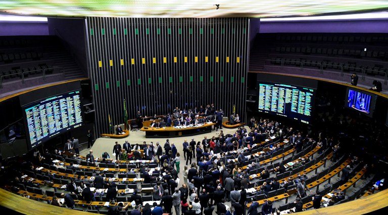 Plenário da Câmara dos Deputados durante sessão conjunta do Congresso Nacional destinada à apreciação de vetos e do PLN 5/2019, que trata da LDO de 2020, além de projetos de créditos especiais (Foto: Marcos Oliveira/Agência Senado)