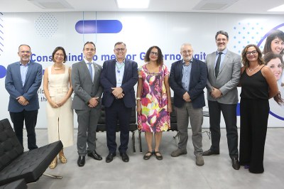 Celebração reuniu empregados, clientes do governo e parceiros do setor privado