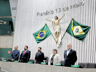 Sessão solene na Assembleia Legislativa do Ceará