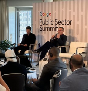 Amorim no primeiro painel no Google Public Sector Summit.jpg