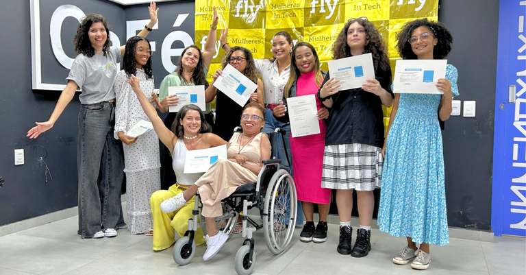 Alunas residentes em Recife celebraram a formatura da 17ª turma do Mulheres in Tech