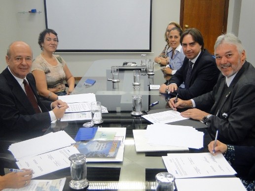 Angelo Oswaldo (à esquerda) e Marcos Mazoni firmaram a parceria